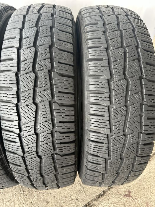 195/75/16 c за бус 10PR Michelin 4бр дот22