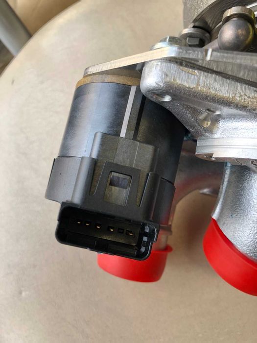 Турбо Land Rover DISCOVERY IV/ RANGE ROVER SPORT 3.0D/3.6D 2006- RH