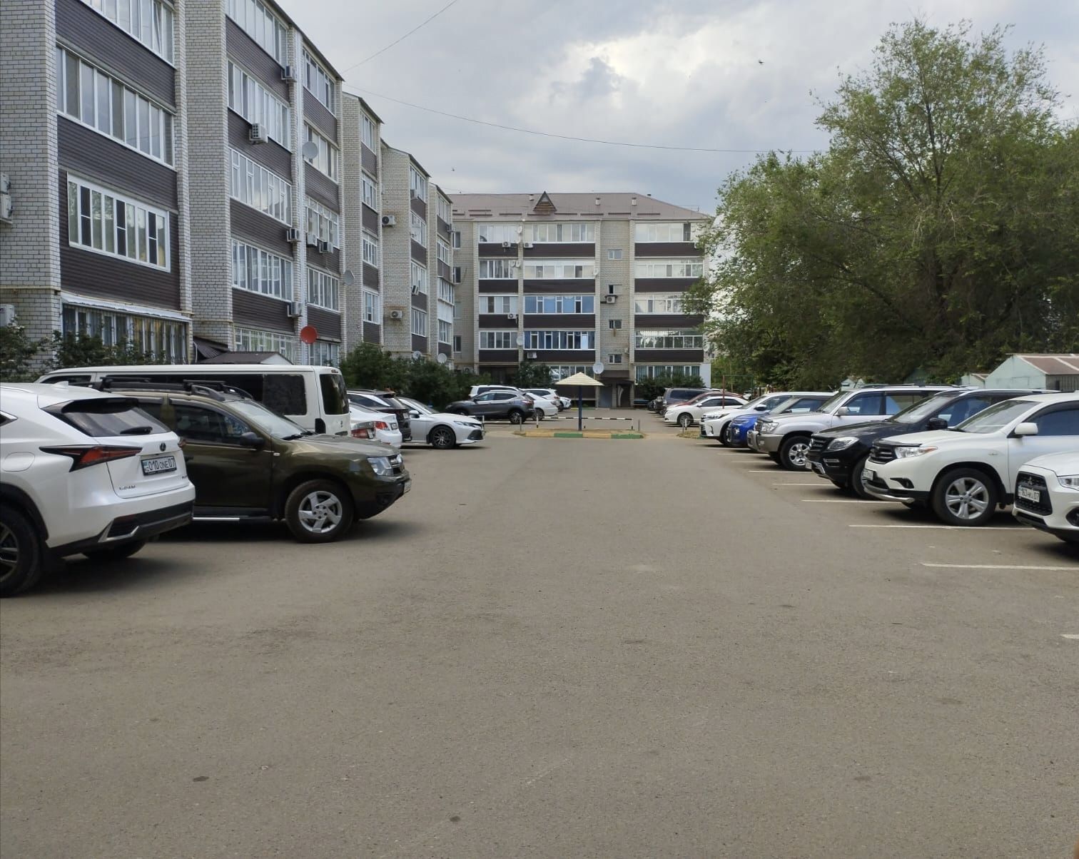 Продам 3-х комнатную квартиру 109 м2, кирпичный дом. ул Циолковского