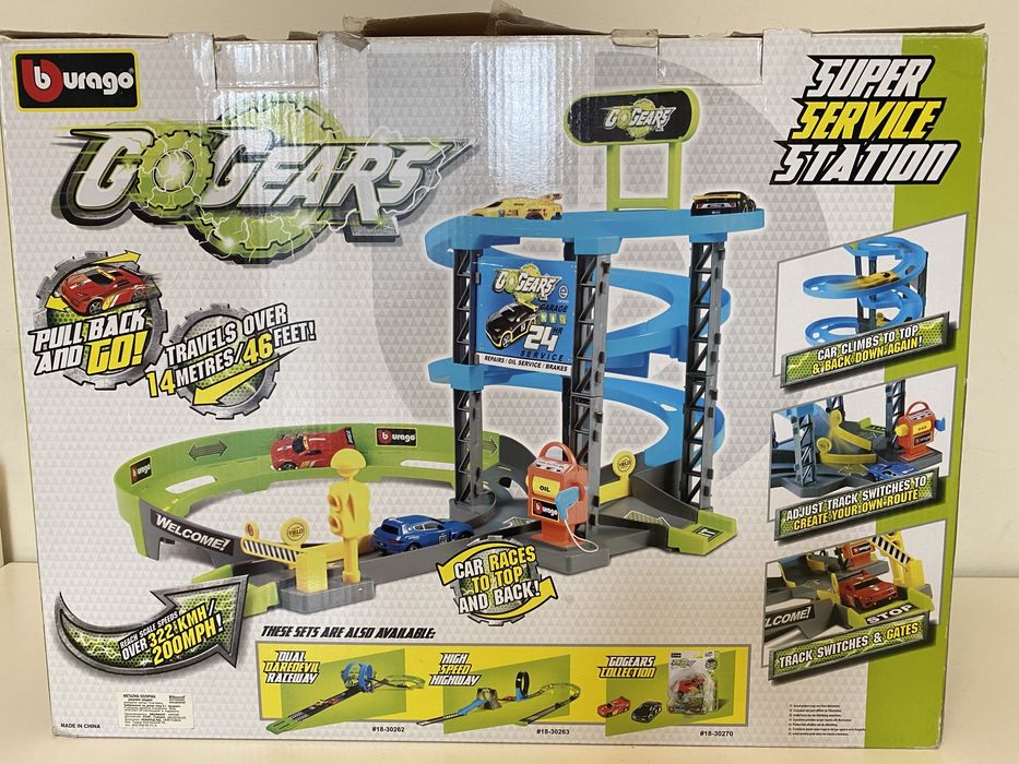Писта “Go Gears Burago Super Service Station”