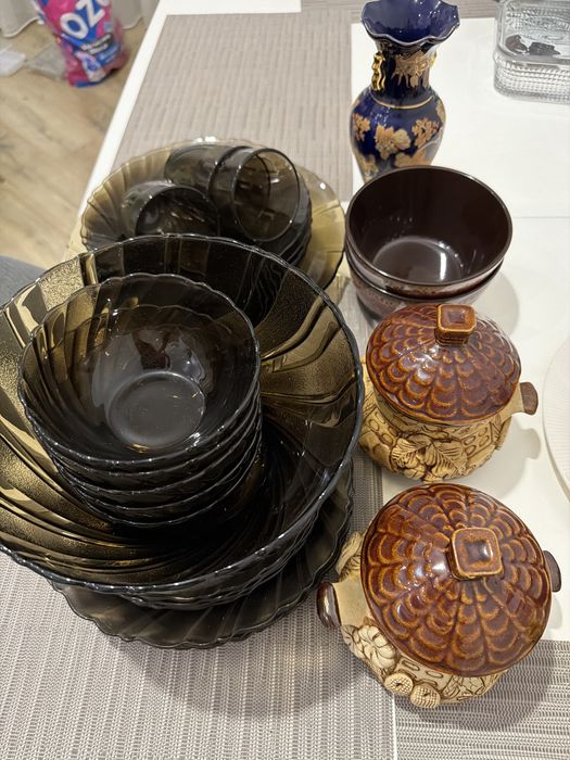 Продам посуду в отличном состоянии