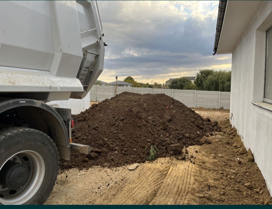Vând pământ umplutură, vegetal .masina 8×4