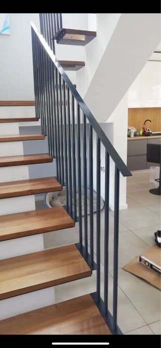 Riflaje metalice,scari,balustrade fier forjat.porti