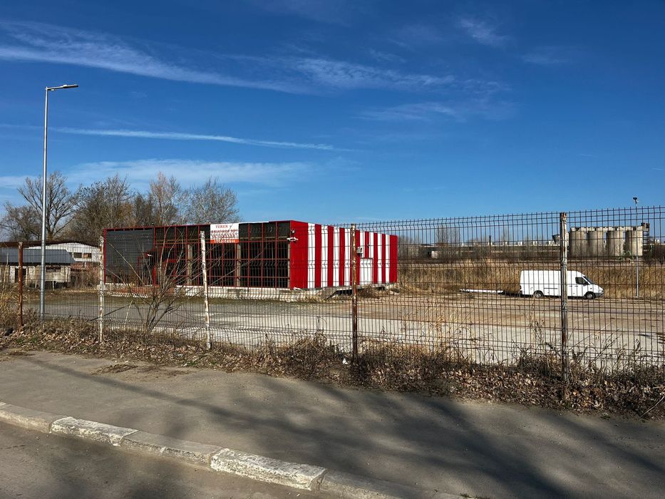 Teren + Hală de Vânzare