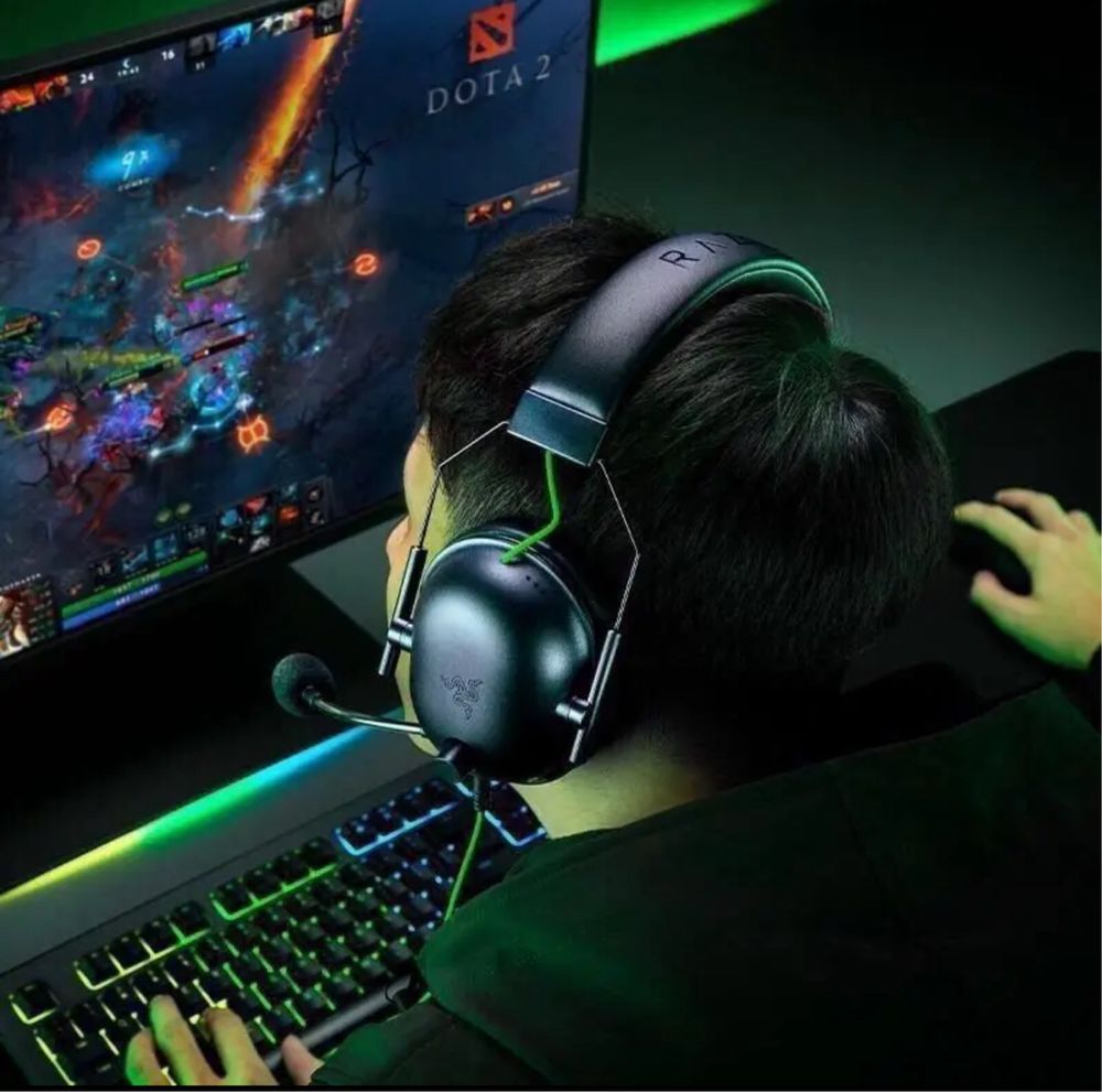 Наушники Blackshark Razer