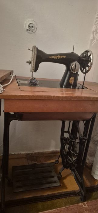 Швейная  машина  подольск