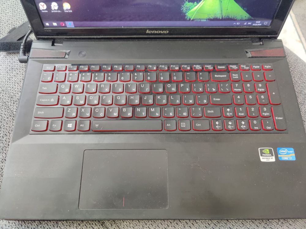Lenovo Y500 игровой ноутбук