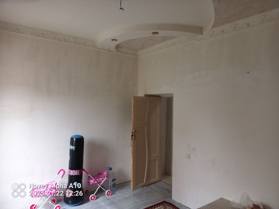 Uy sotiladi olmazor tumani chuqyrsoyda 3.6 sotix