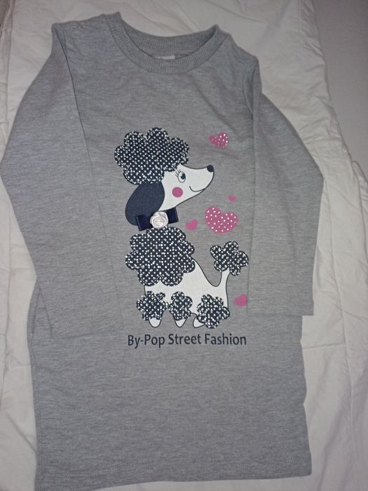 Vând rochiță pentru fetiță