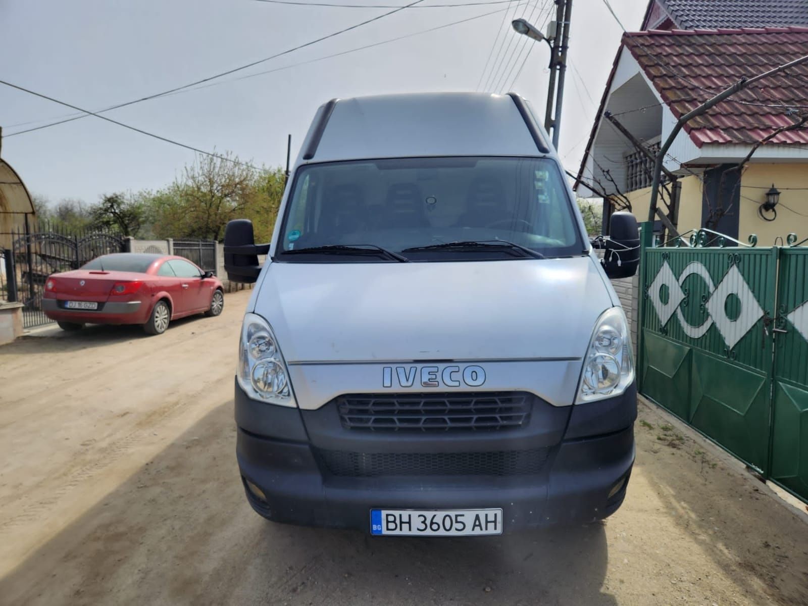Vând Iveco daily