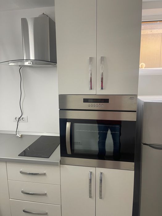 Mobila Bucatarie cu Electrocasnice incluse!