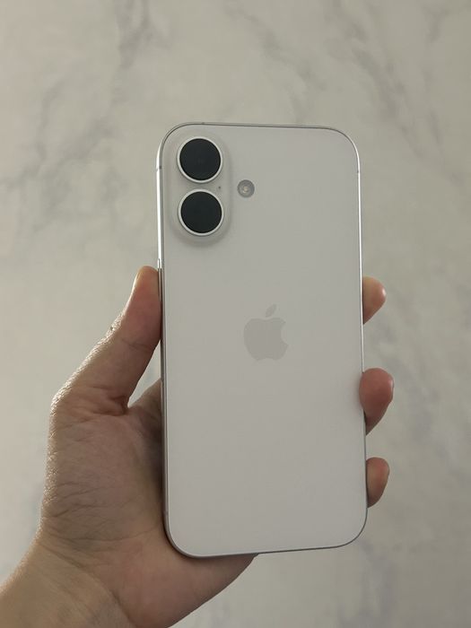 продам телефон айфон 16