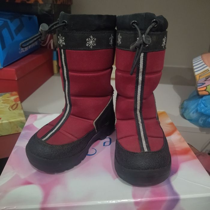 Детские зимние сапоги на девочку