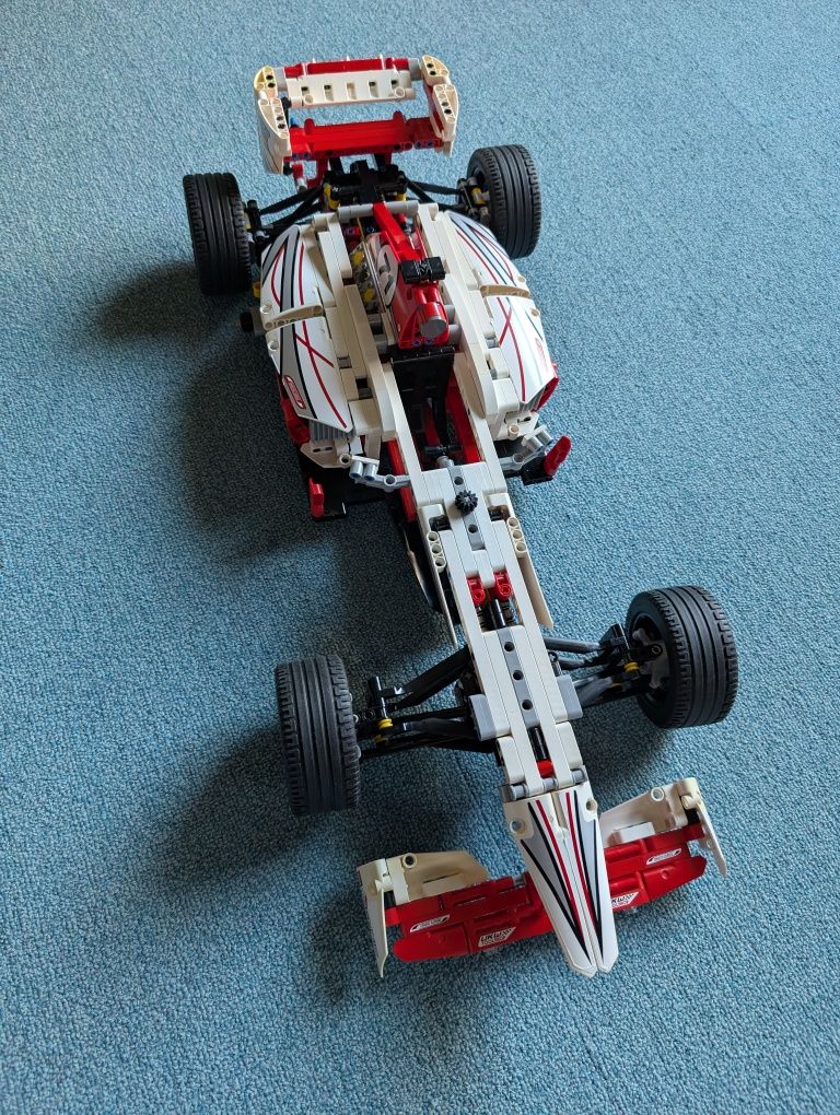 Lego Technic 42000 - Grand Prix Racer