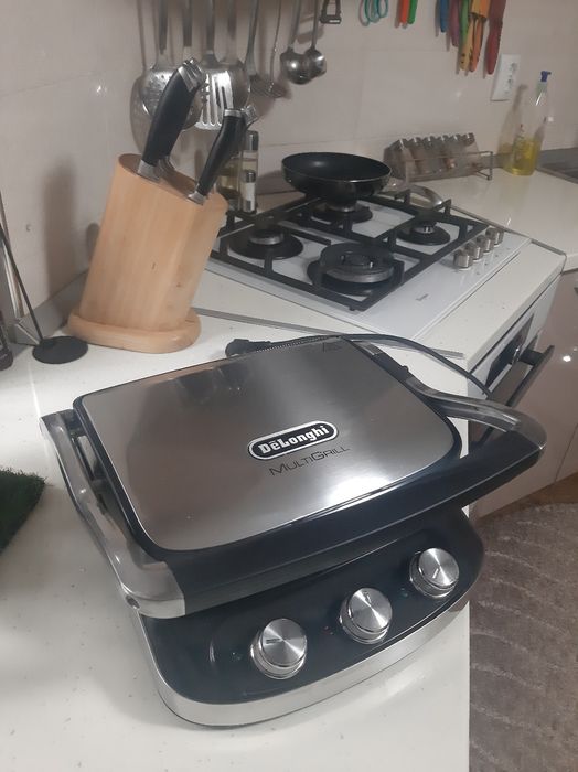 Vand grătar electric De' Longhi