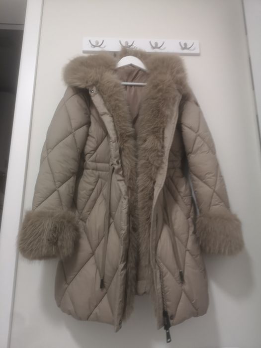 Дамско зимно яке с пух