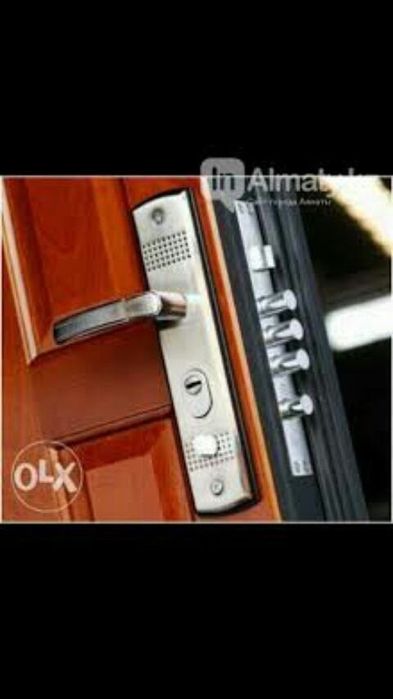 Вскрытие замков сейфа Замена установка замка ремонт Медвежатник