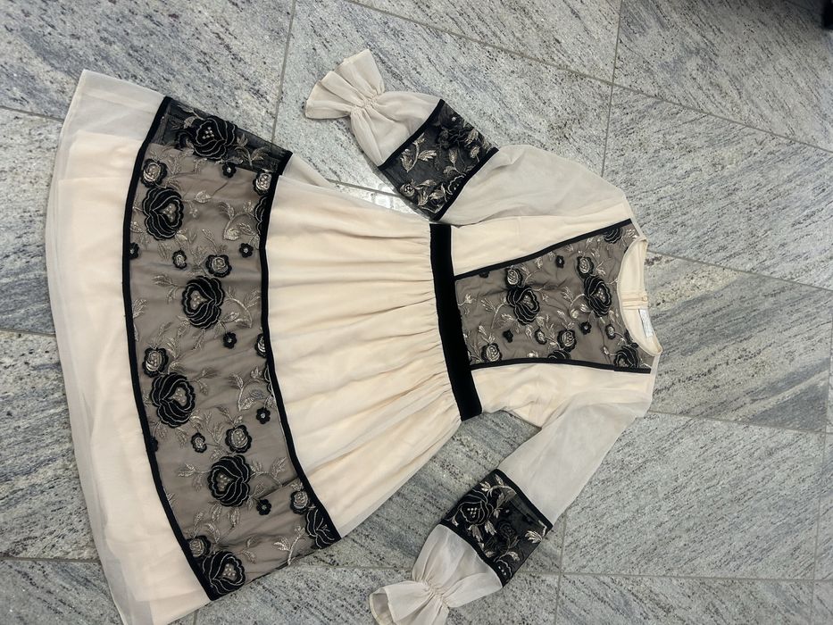 Rochie clasica  din voal