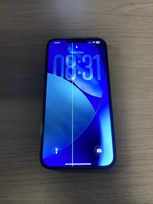 Iphone 13 pro max 128gb linie verde pe ecran