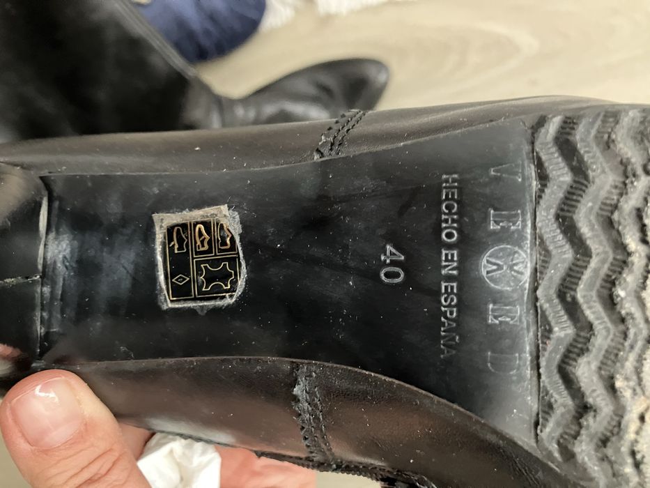 Испански Кожени ботуши .