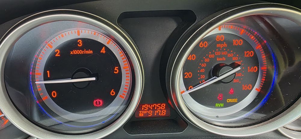 Mazda 6 an 2011 volan dreapta