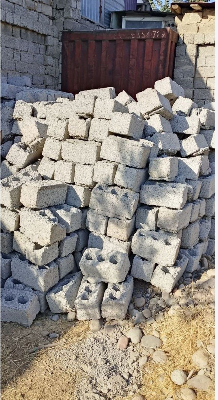Продам шлакаблоки