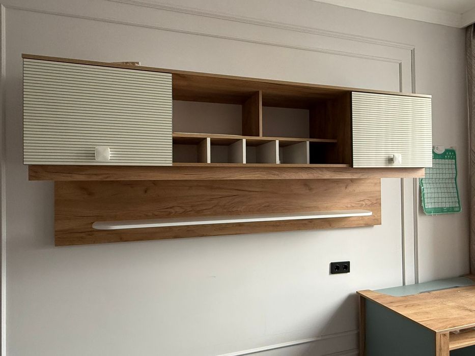 Продам полку, состояние отличное