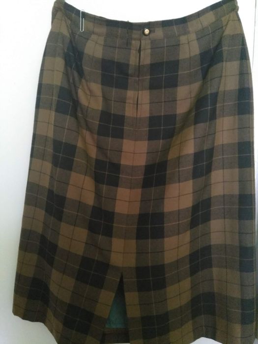 Accesorii ,Fuste stofa  groase și mai subțiri, preturi atractive