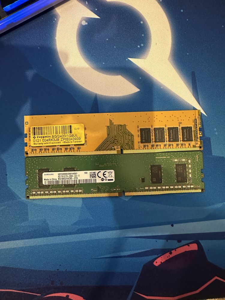Memorie Ram 8GB/4GB