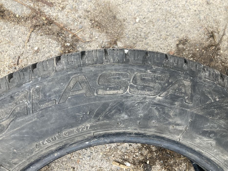 Зимни бусове гуми