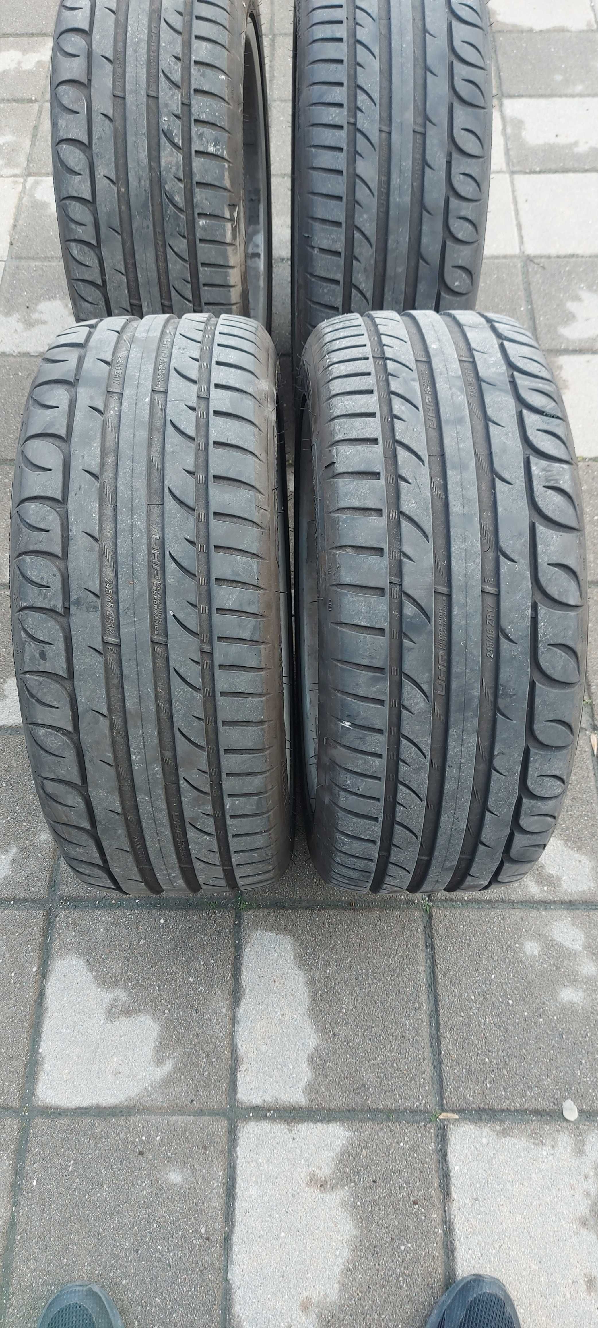 Летни гуми Корморан 245/45 17 с джанти
