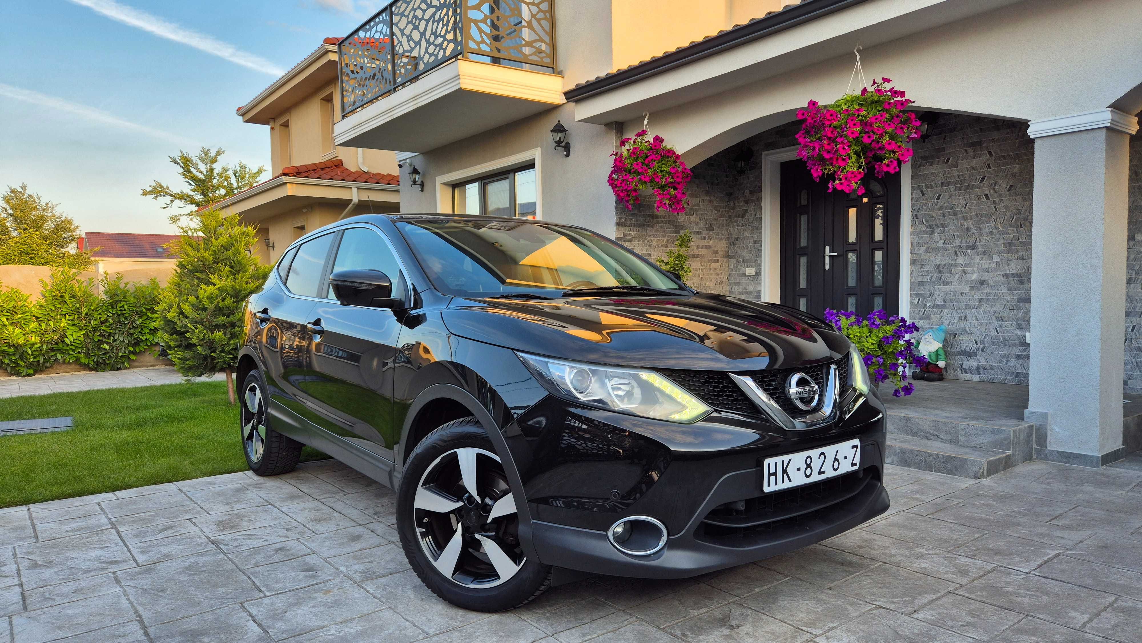 Nissan//Qashqai//1,5 dci//Led//Navi//Euro 6//Camere 360"//Lane Assist/
