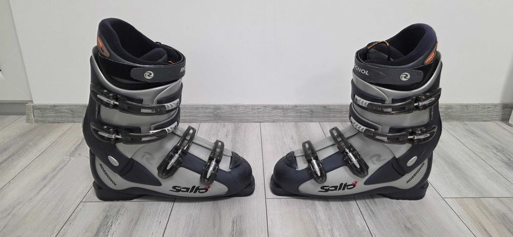 Clăpari ski Rossignol Salto mărimea 29-29.5 (345mm) stare foarte bună