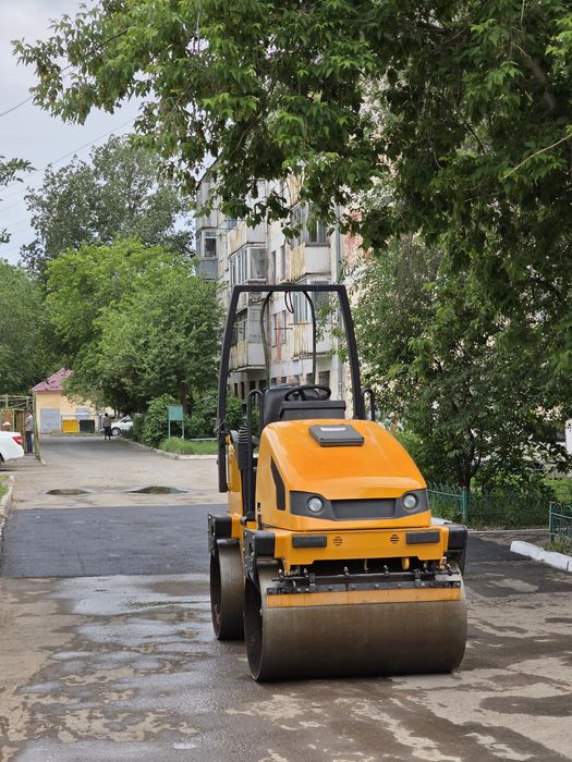 Для асфалтьа каток 3 Тонн. Сдам каток. Каток в аренду