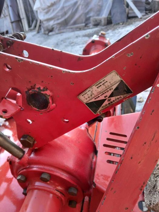 Vând freza agricola