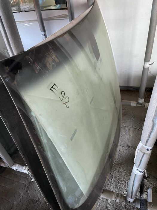 Челно стъкло BMW E92