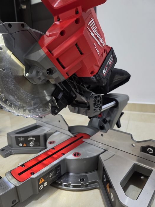 Circular milwaukee M18 FMS190