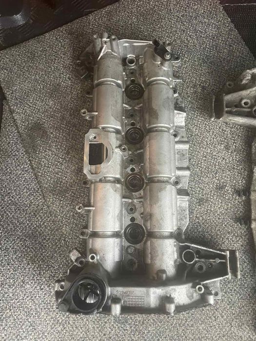 Капак комплект с валове за Форд ЕКО БЛУ  2022Г GK20-6E252