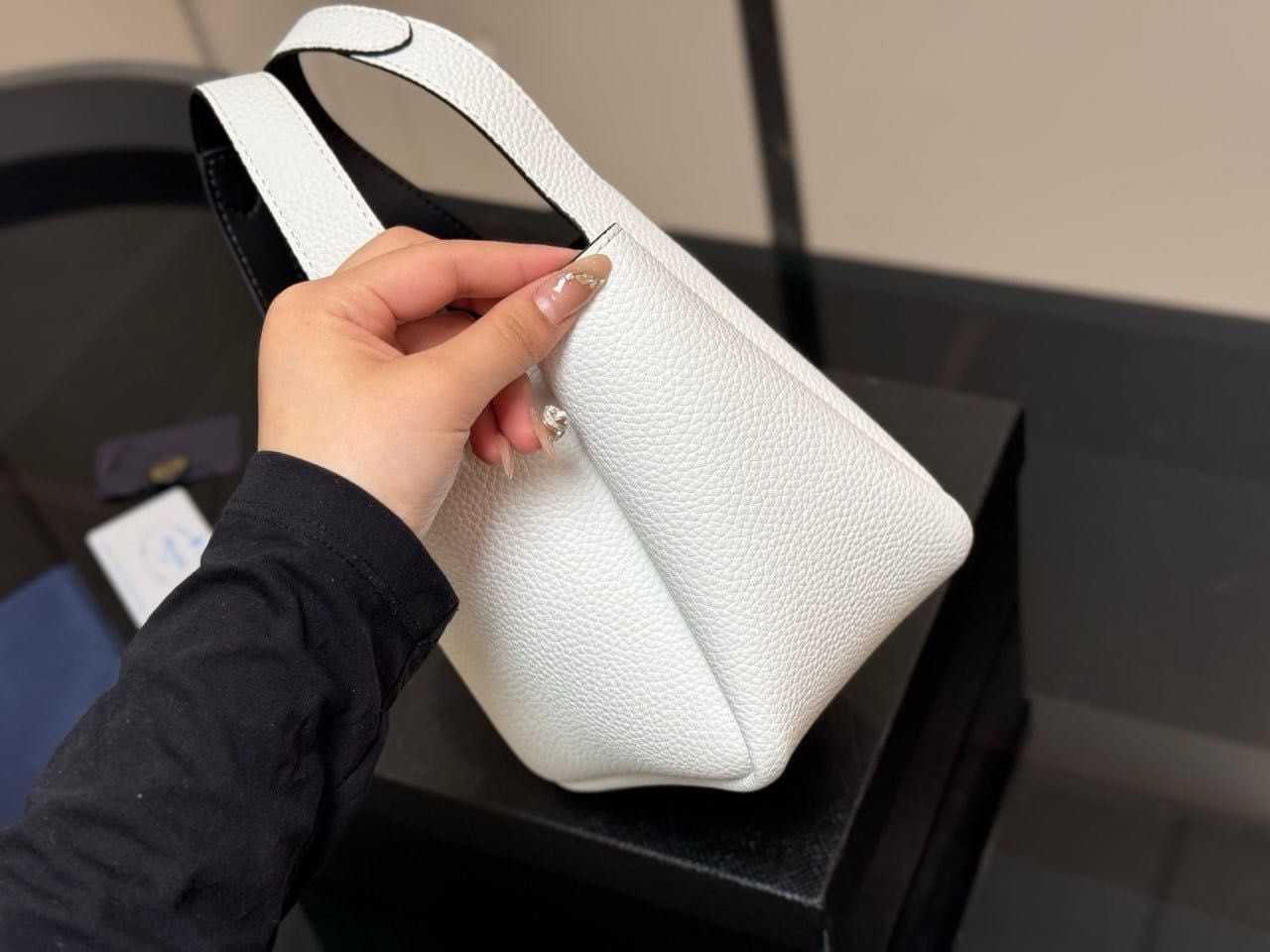 Prada Tote Bag, екокожа