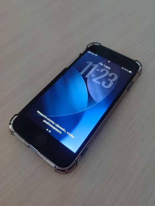 Продам,обменяю iphone se 2