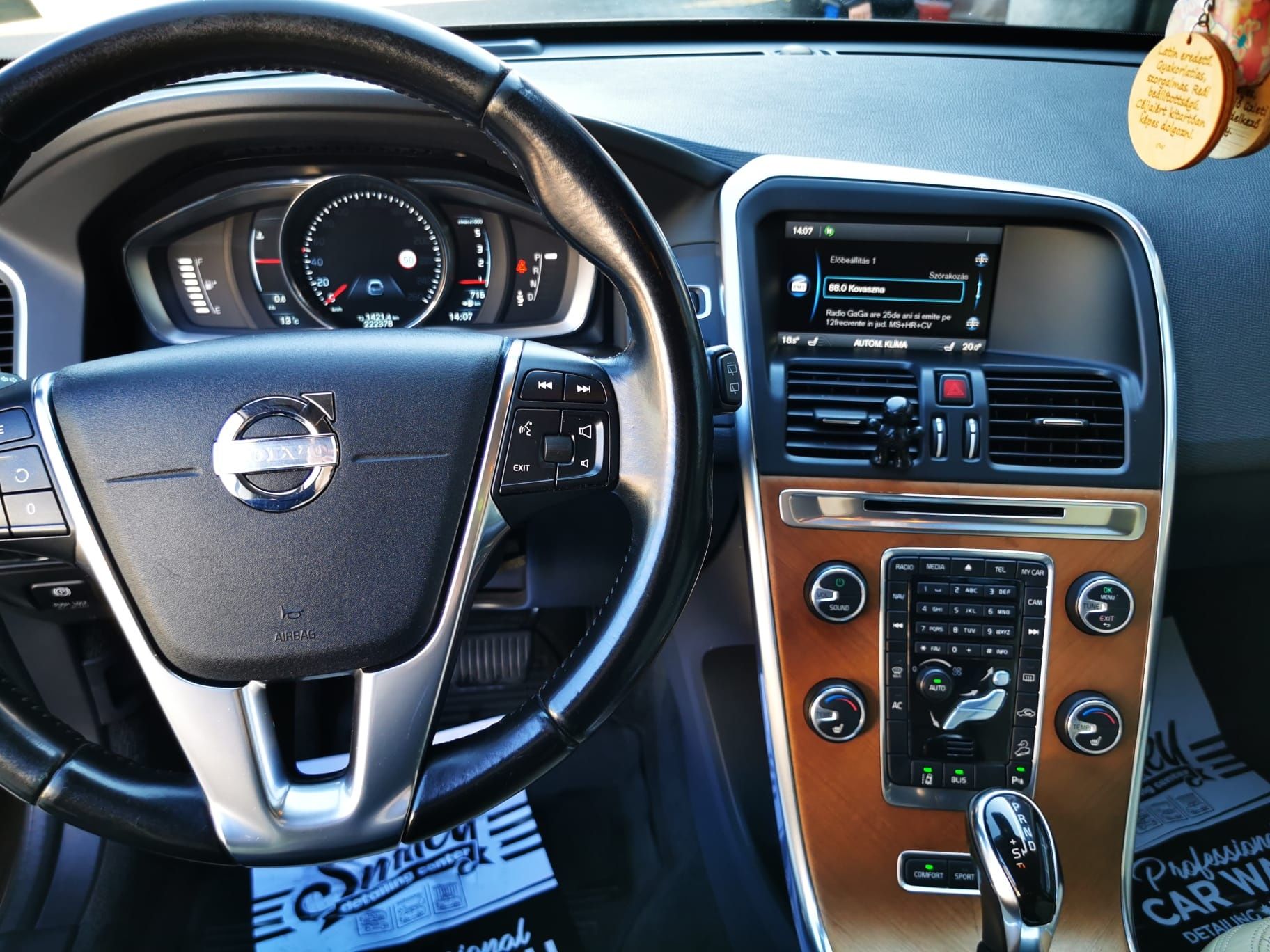 Volvo XC60, 5DW.