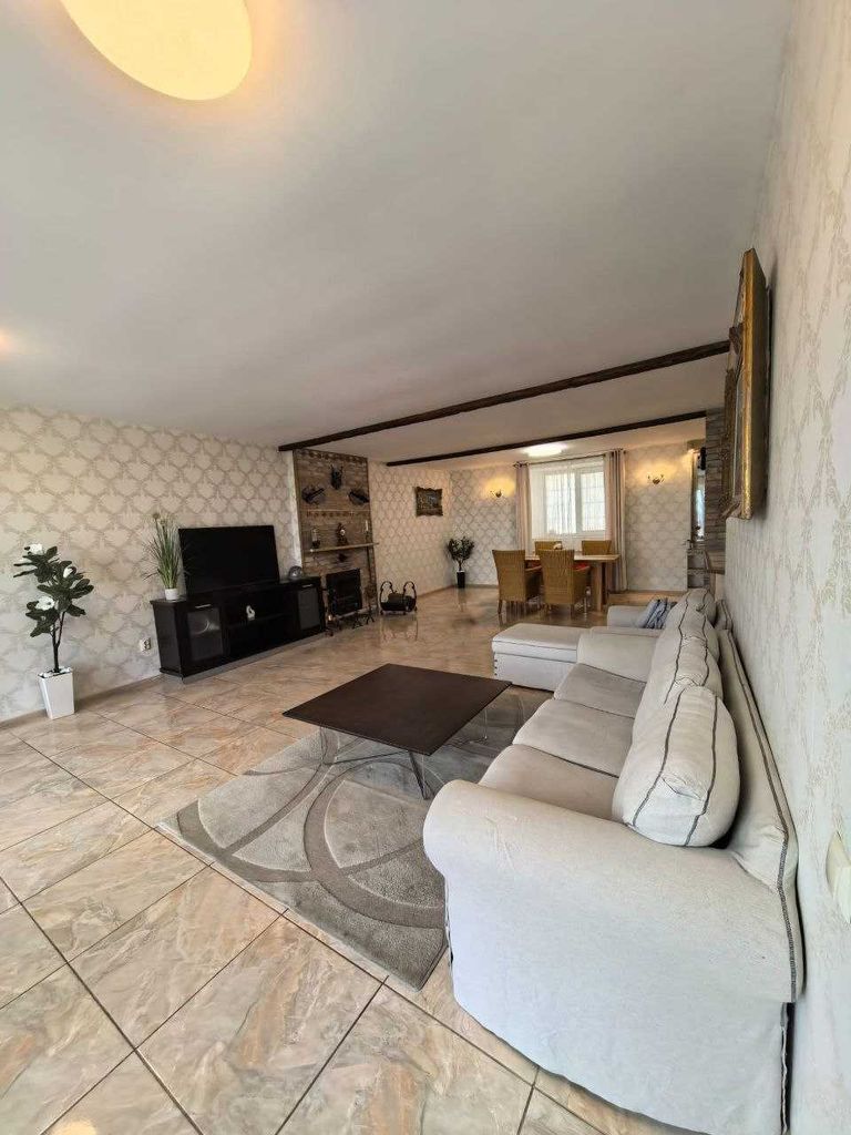 Продава се Къща в с. Баново, Област Варна - 319 кв.м за 1286 €/кв.м - Снимка #13