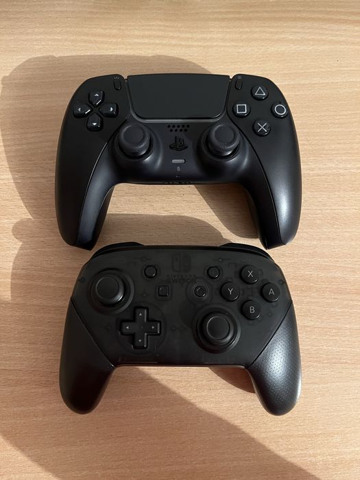 DualSense и Pro controller