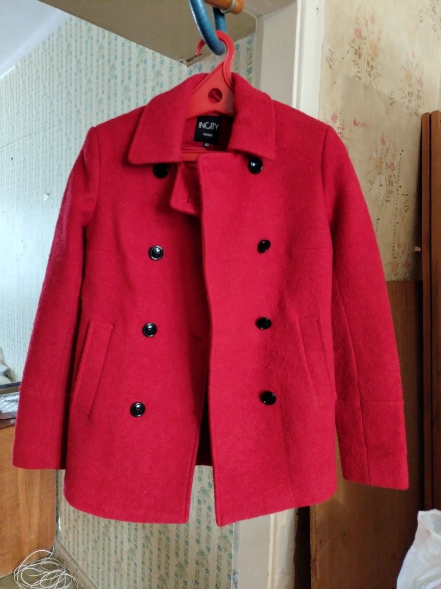Пальто женское 40 размер