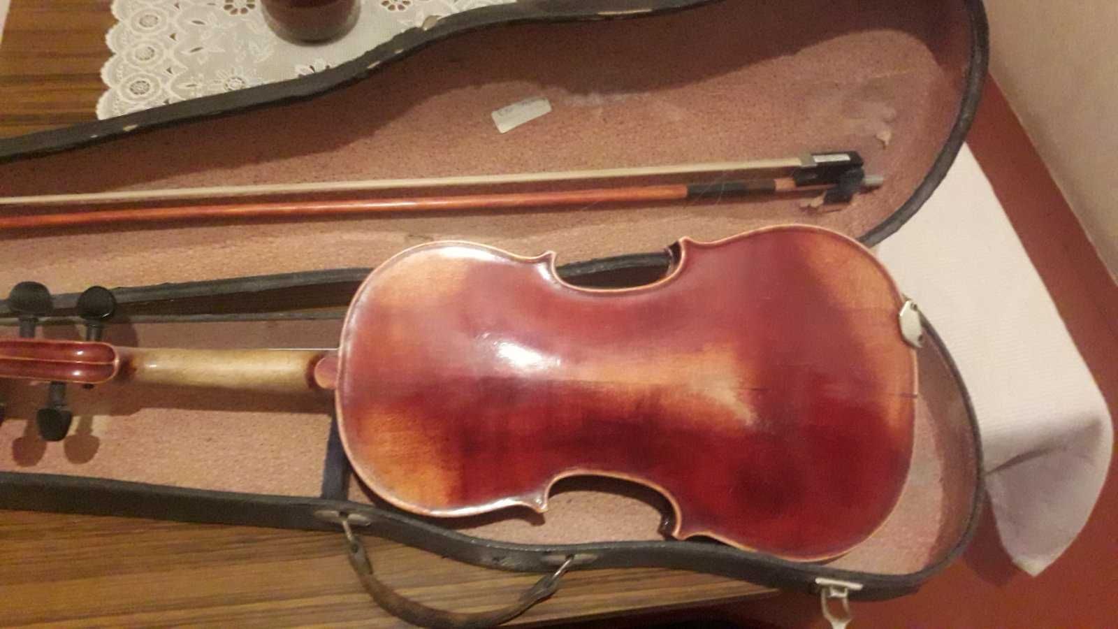 Цигулка - Antonius Stradivarius Cremonensis Faciebat Anno 1721