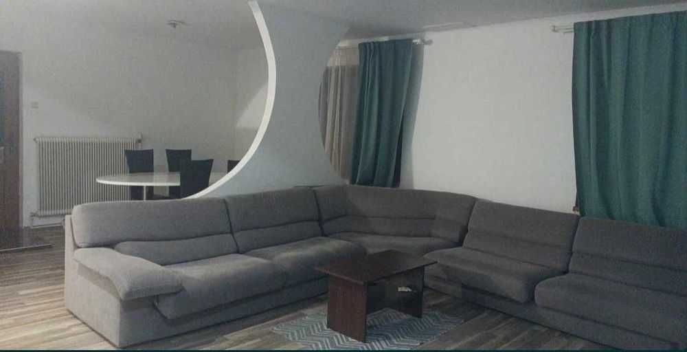 Casă spațioasă cu 4 camere