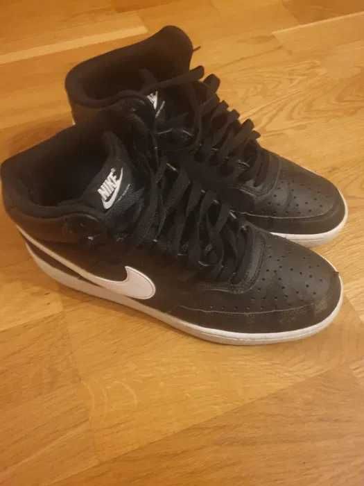 Nike Jordan folositi