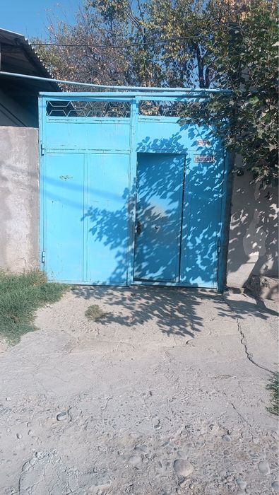 Uy 4 sotik sotigi 30.000