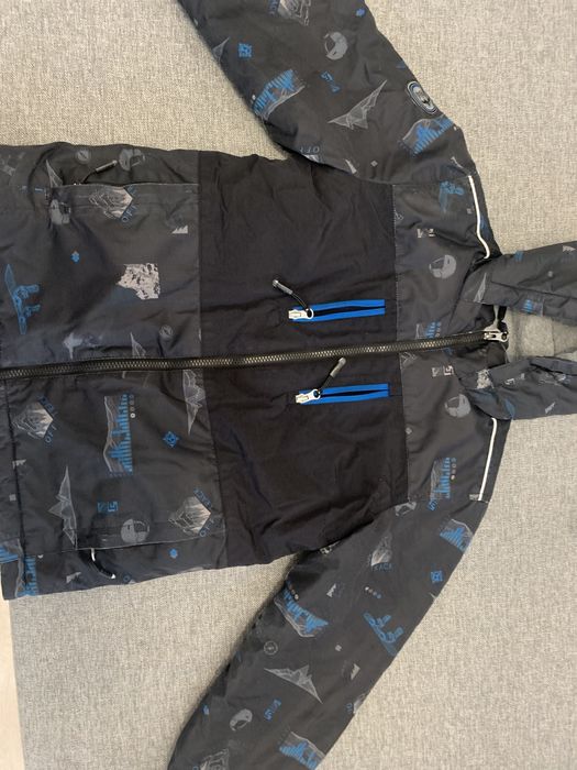 Продам зимнюю куртку с теплыми штанами
