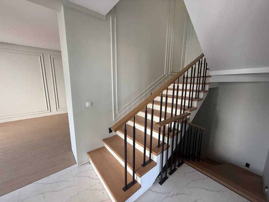 Продаётся дом Мирзоулугбекский район (Кизил-сув)  (В)